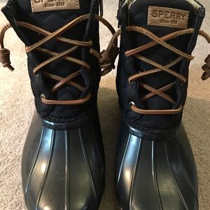 Women’s Sperry by Nautica waterproof boots. Size 8.5 in black